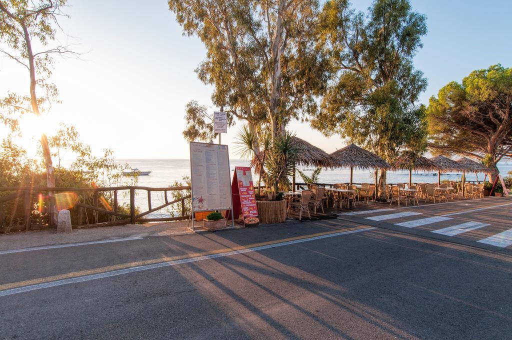 Hotel Ristorante La Conchiglia กาลาโกโนเน ภายนอก รูปภาพ